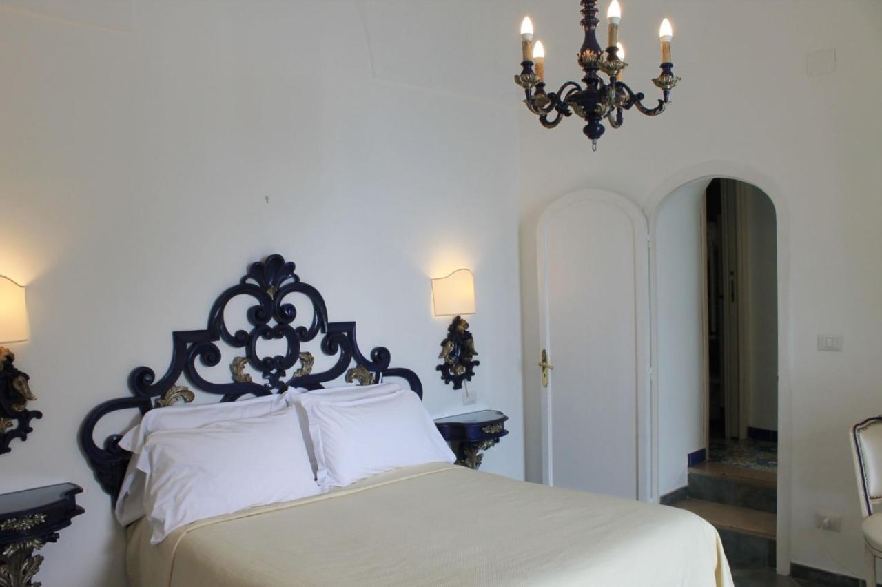 Queen View Apartment - No Kitchen Positano Zewnętrze zdjęcie